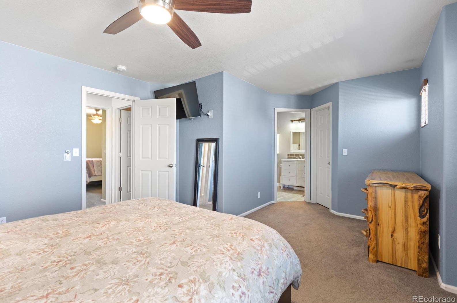 9634 Fox Den Dr, Littleton CO  80125-8852 exterior