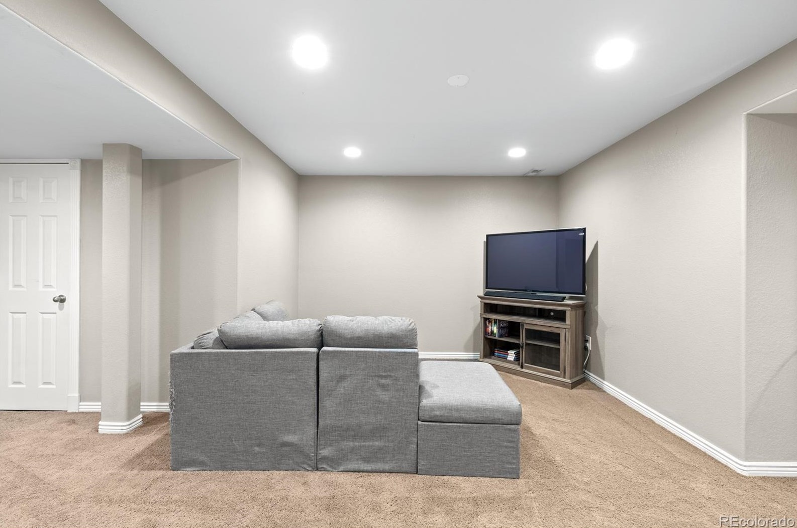 9634 Fox Den Dr, Littleton CO  80125-8852 exterior