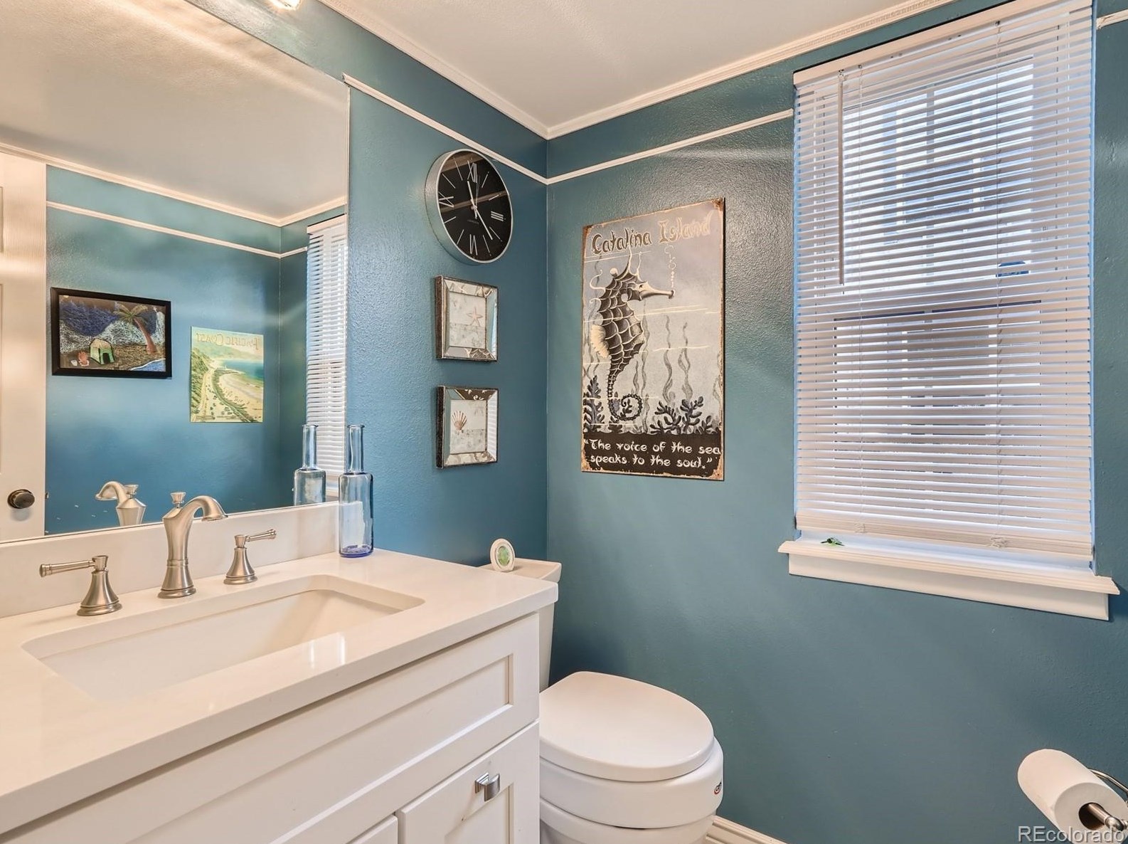 8198 81 Dr, Arvada CO  80005-2402 exterior