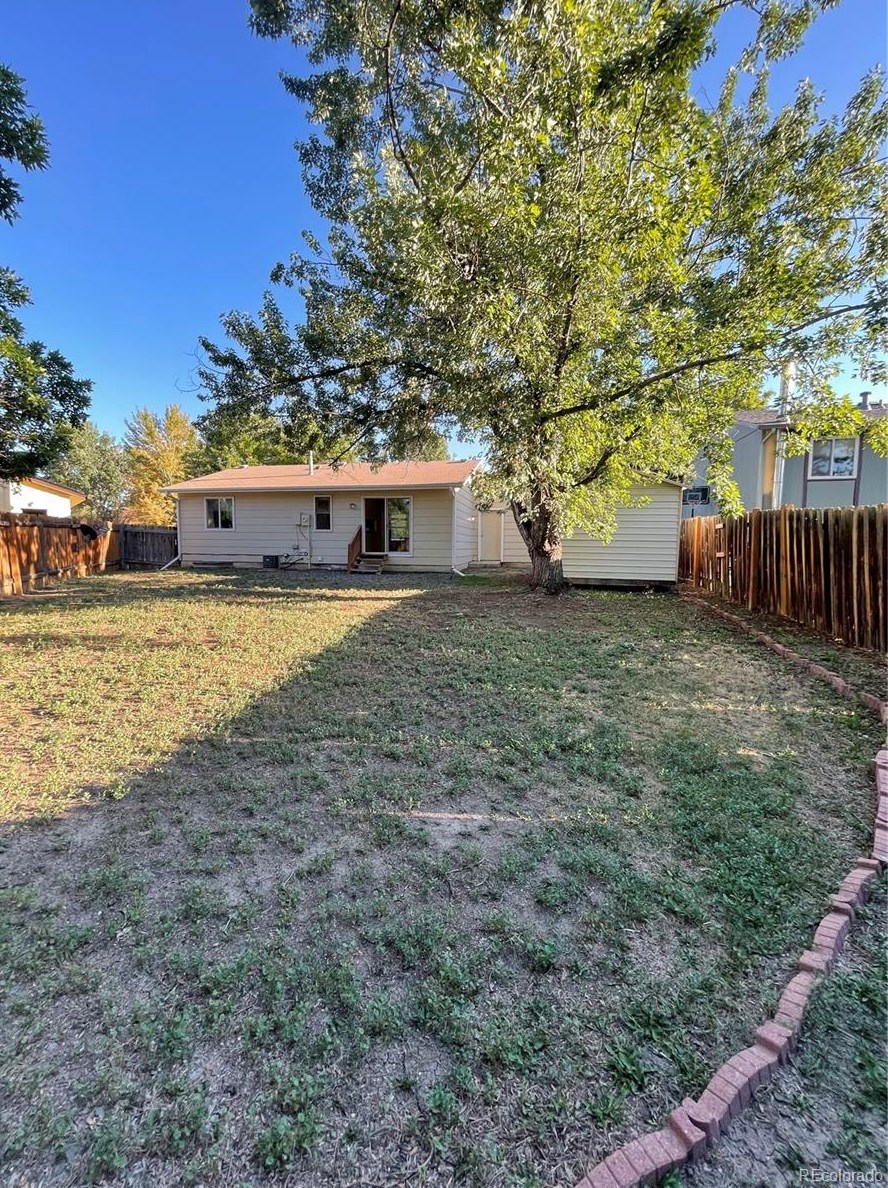 8717 86 Dr, Arvada CO 80005-1576 exterior