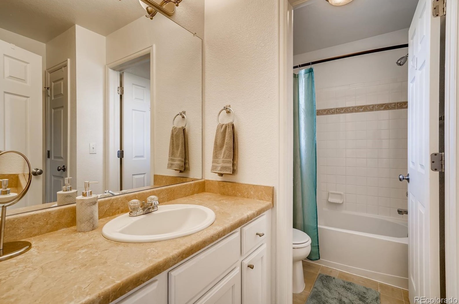 5594 73rd Ave, Arvada CO  80003-3309 exterior