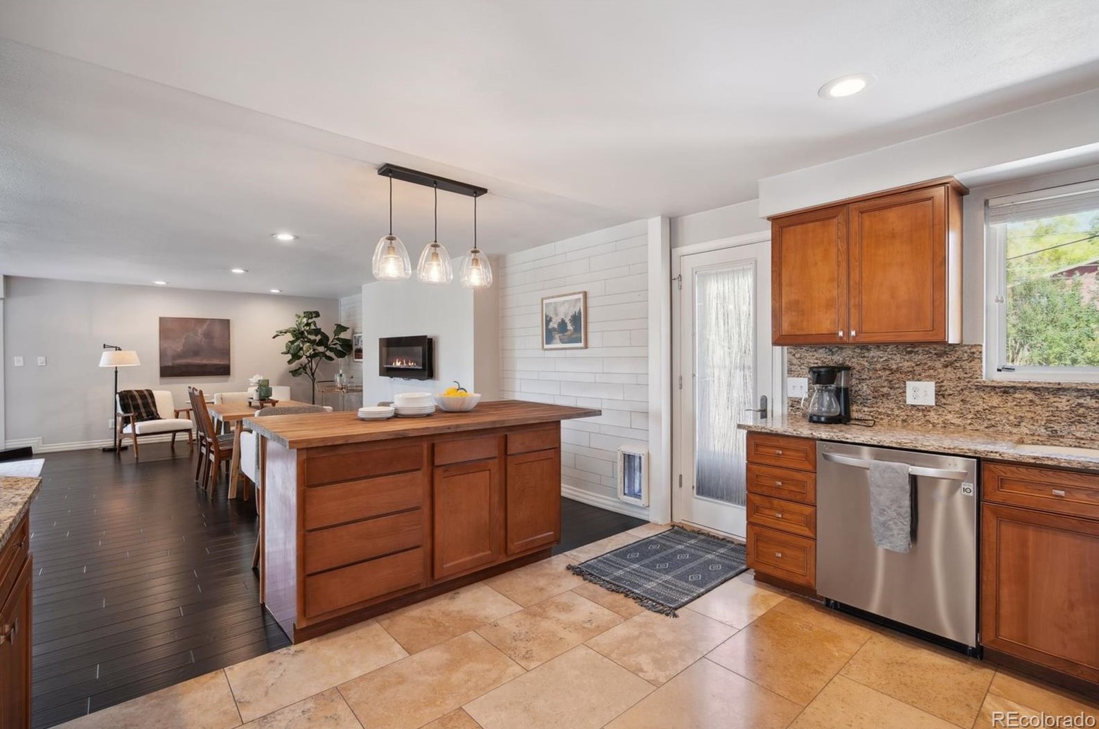 9185 73 Ave, Arvada CO  80005-3811 exterior