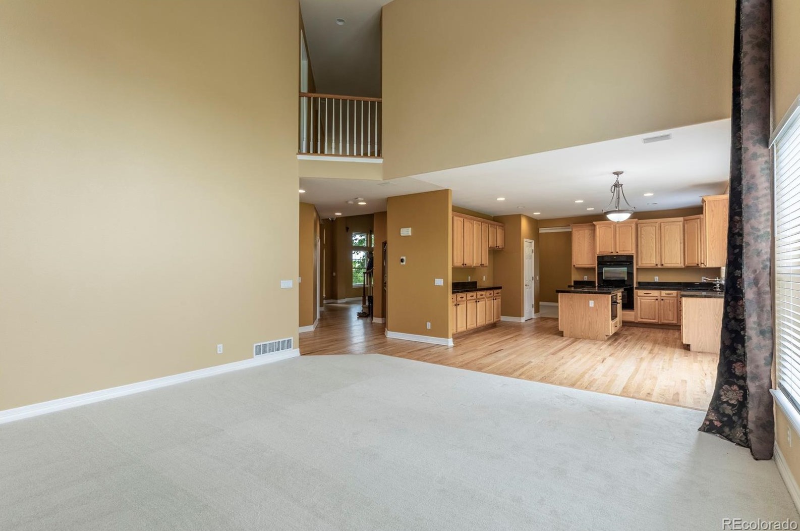 3211 Coyote Hills Ct, Castle Rock CO 80109-7933 exterior