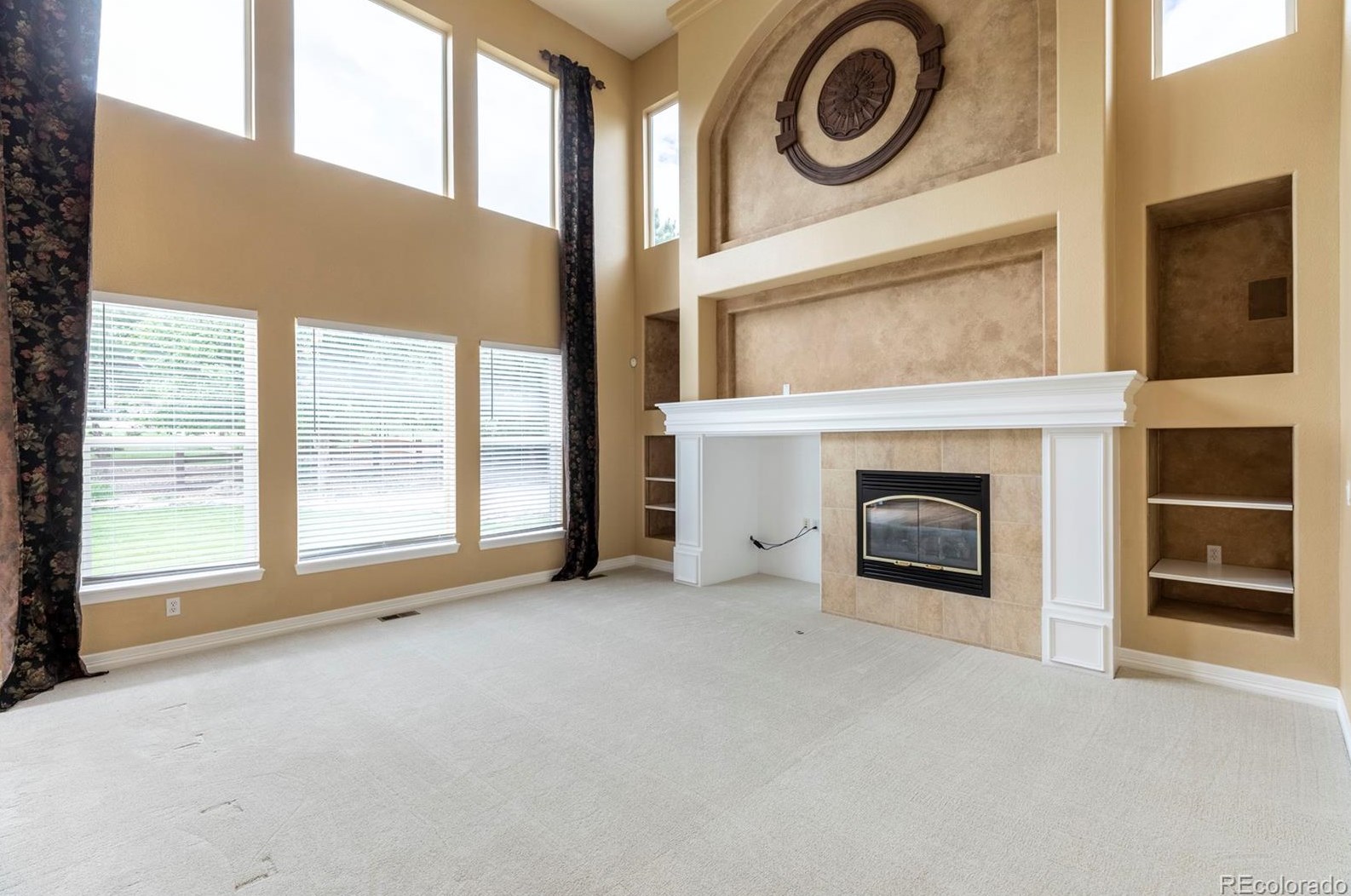 3211 Coyote Hills Ct, Castle Rock CO 80109-7933 exterior