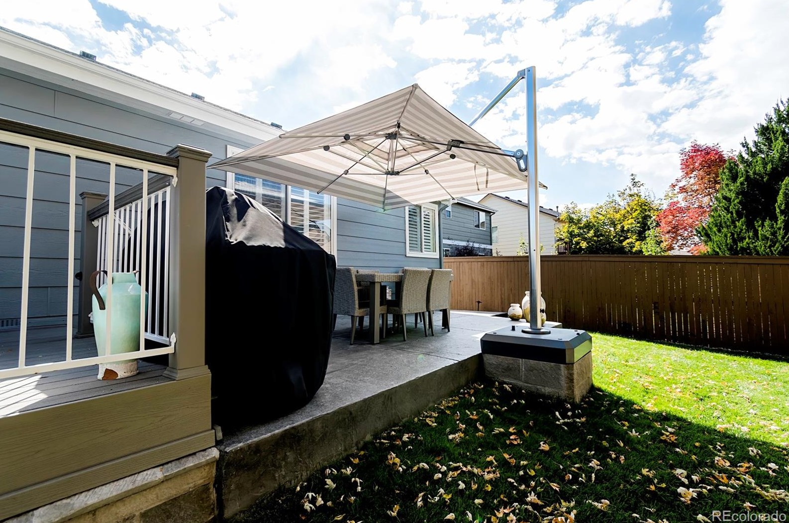 601 Chadwick Cir, Littleton CO  80129-6291 exterior