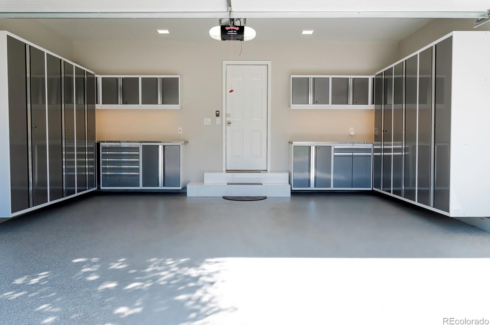 601 Chadwick Cir, Littleton CO  80129-6291 exterior