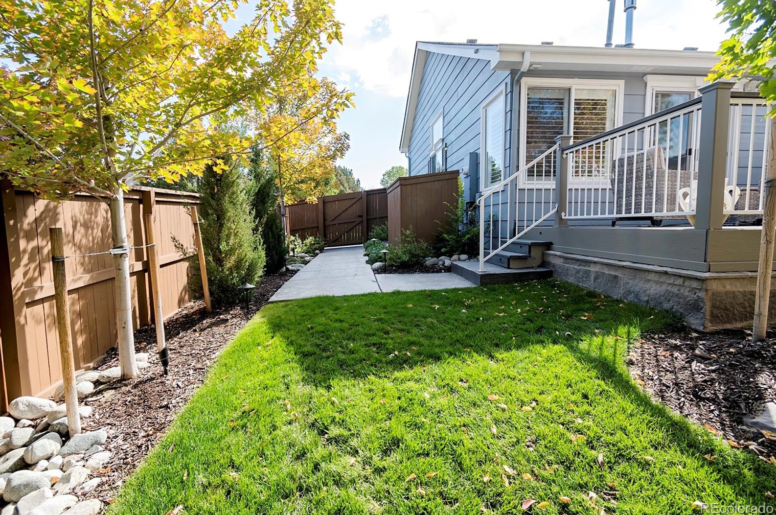 601 Chadwick Cir, Littleton CO  80129-6291 exterior