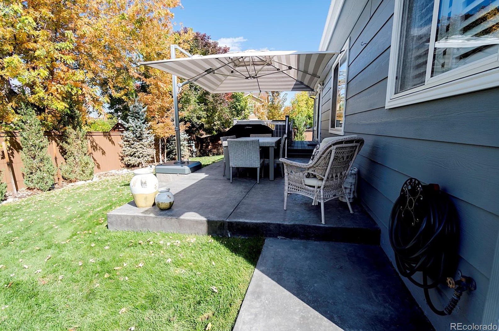 601 Chadwick Cir, Littleton CO  80129-6291 exterior