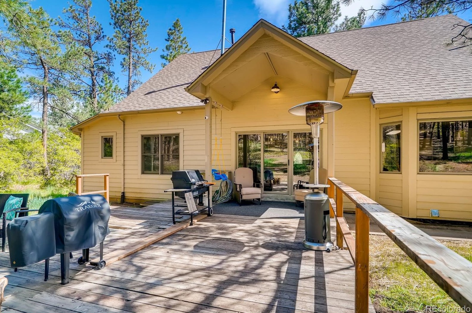 4305 Red Rock Dr, Palmer Lake CO  80118-8407 exterior