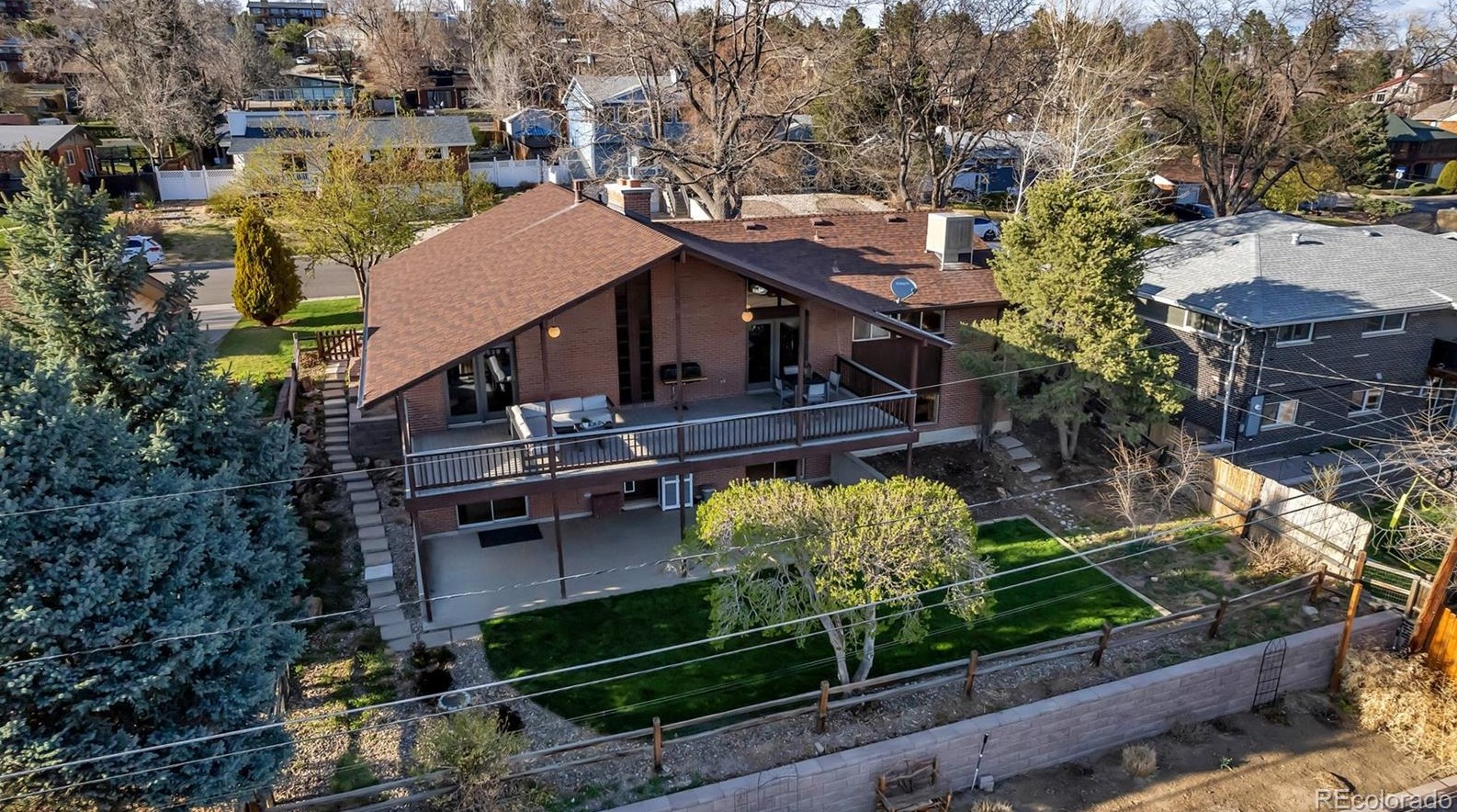 8664 67th Pl, Arvada CO  80004-3237 exterior