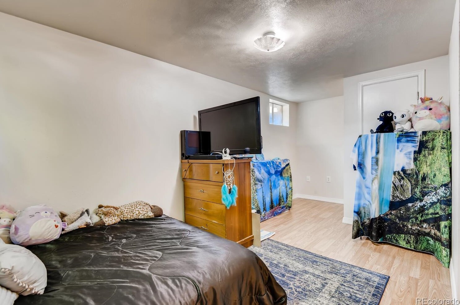 9722 Polk Dr, Littleton CO 80127-2404 exterior