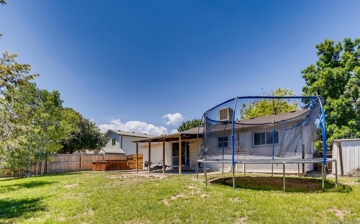 9722 Polk Dr, Littleton CO 80127-2404 exterior