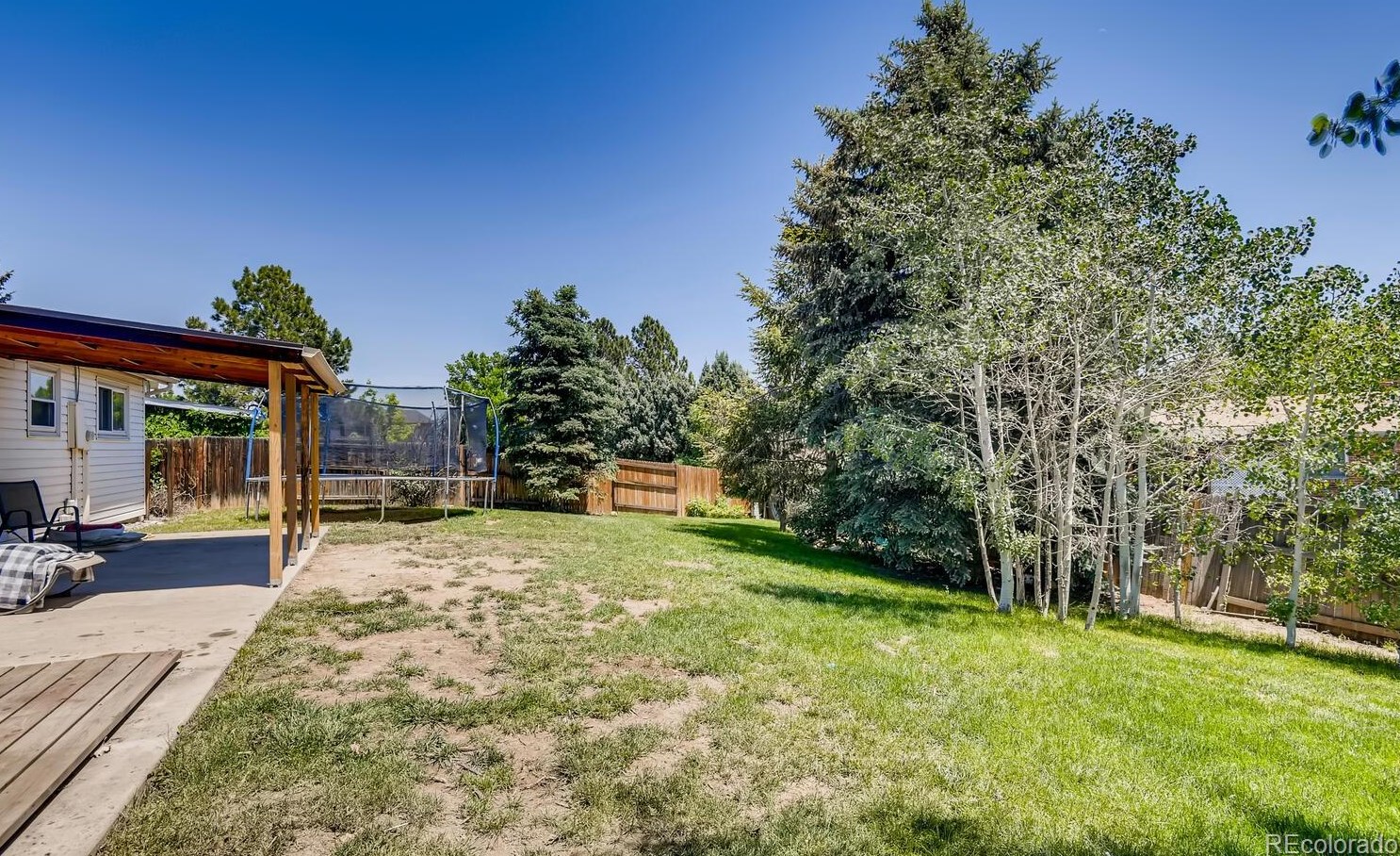 9722 Polk Dr, Littleton CO 80127-2404 exterior