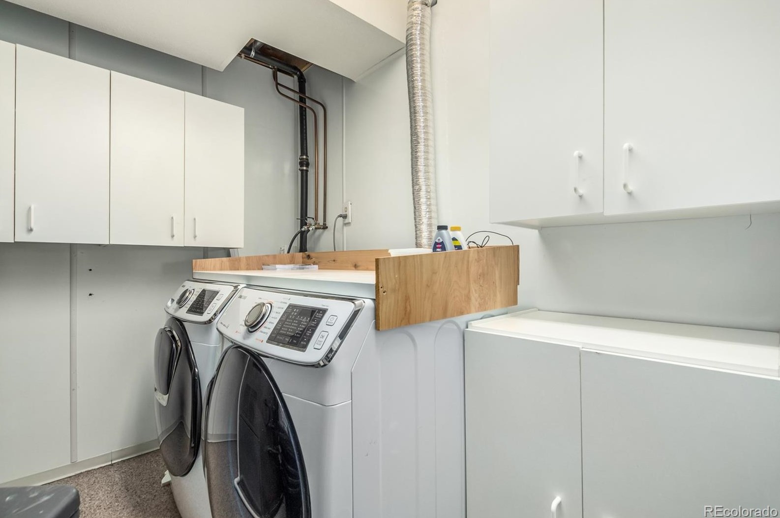 6257 68th Pl, Arvada CO  80003-4163 exterior