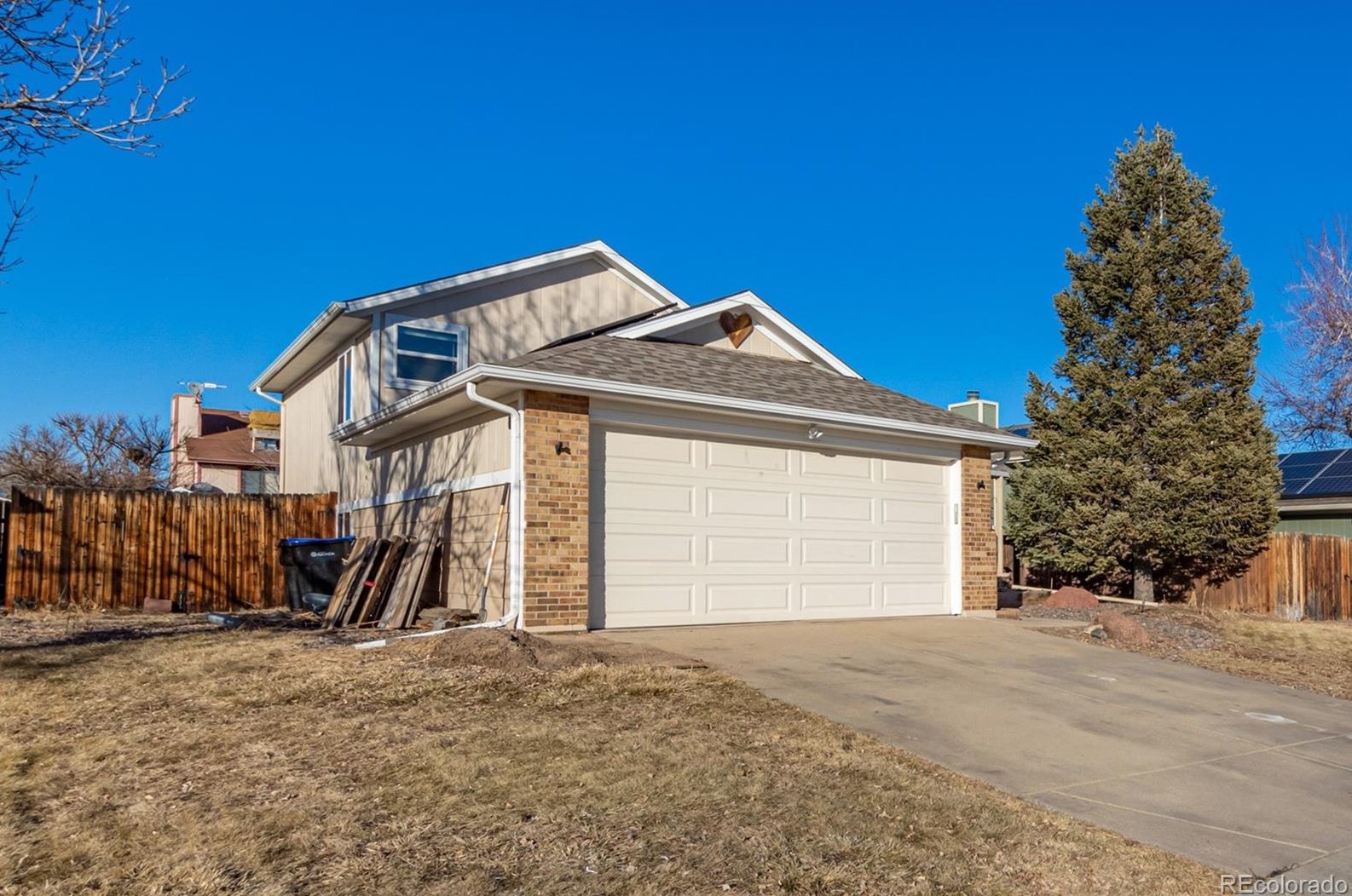 6257 68th Pl, Arvada CO  80003-4163 exterior