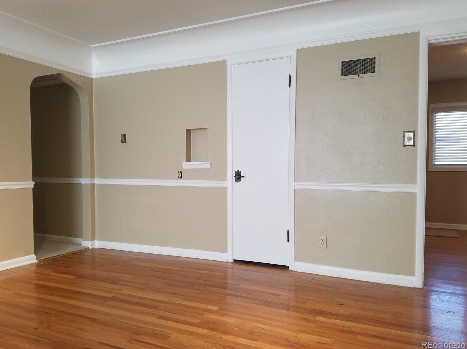 5629 Greenwood St, Littleton CO 80120-1420 exterior