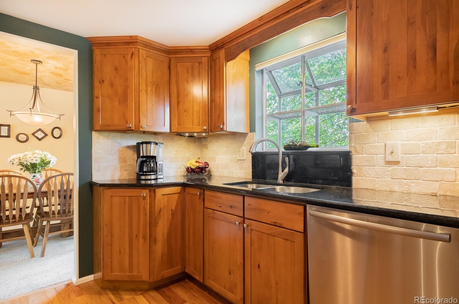 6818 Hudson St, Littleton CO 80122-2343 exterior