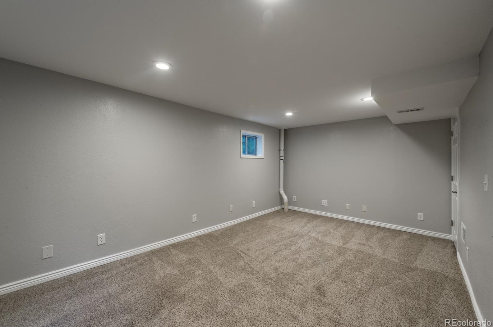 9354 Cattail Ct, Littleton CO 80126-2738 exterior