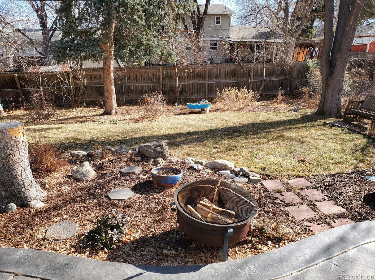 6930 Delaware St, Littleton CO 80120-3719 exterior