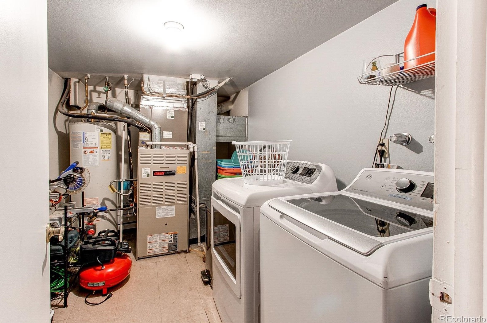 4241 Ponds Cir, Littleton CO  80123-6563 exterior