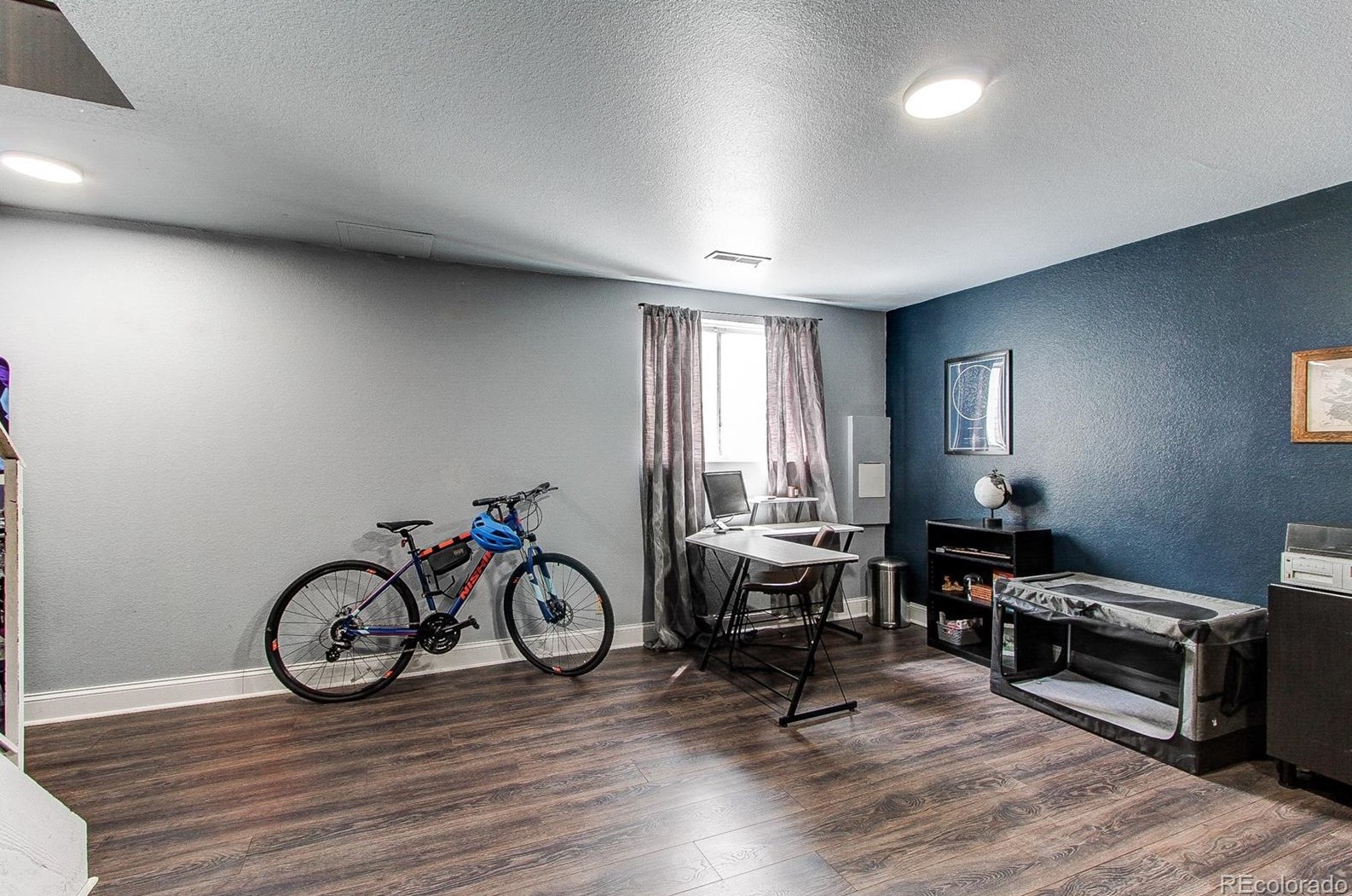 4241 Ponds Cir, Littleton CO  80123-6563 exterior