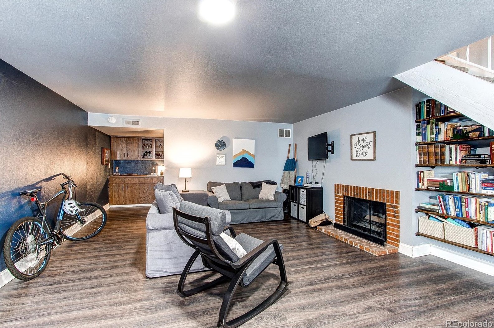 4241 Ponds Cir, Littleton CO  80123-6563 exterior