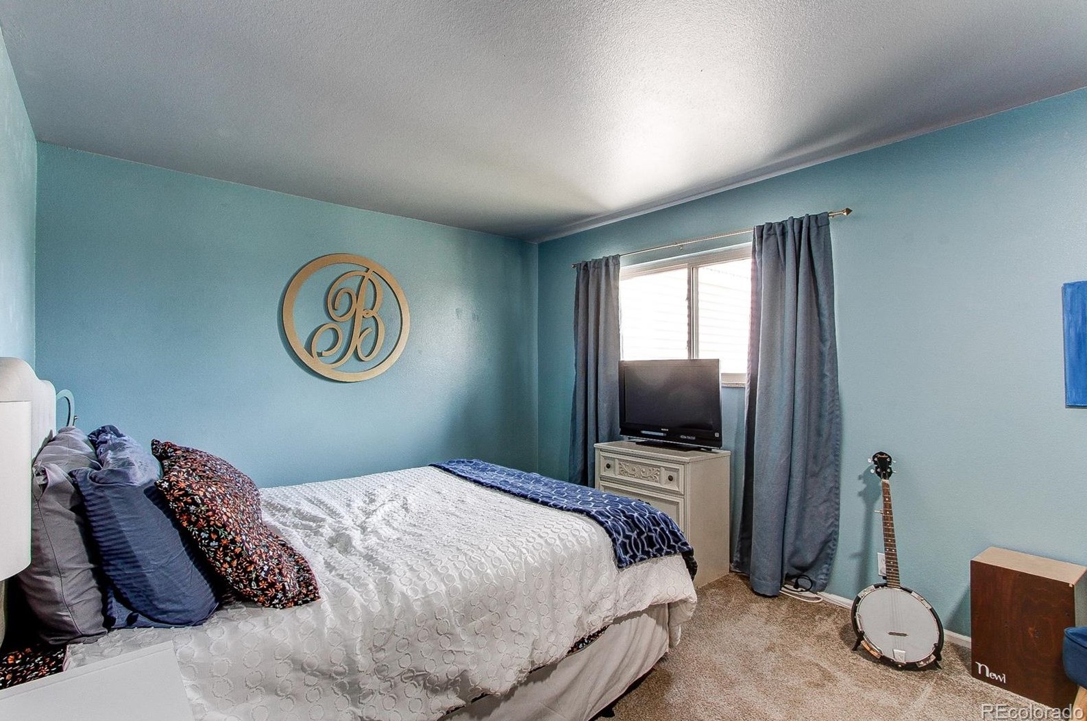 4241 Ponds Cir, Littleton CO  80123-6563 exterior