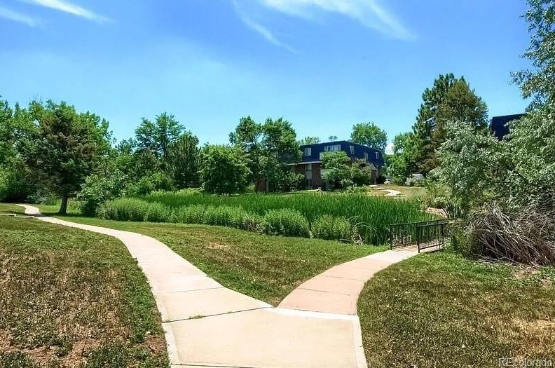 280 Highline Cir, Littleton CO  80122-1032 exterior