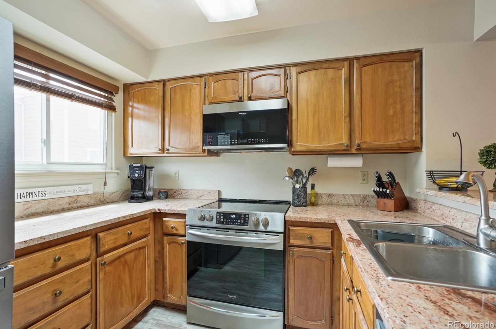 9031 Bear Mountain Dr, Littleton CO  80126-2268 exterior