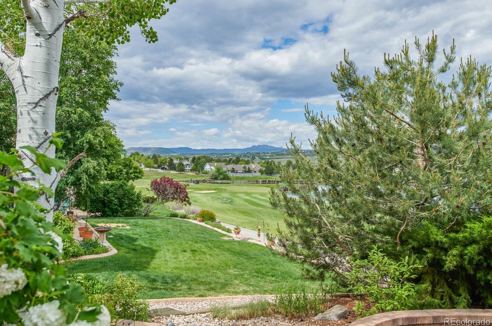 1365 Peninsula Cir, Castle Rock CO 80104-3710 exterior