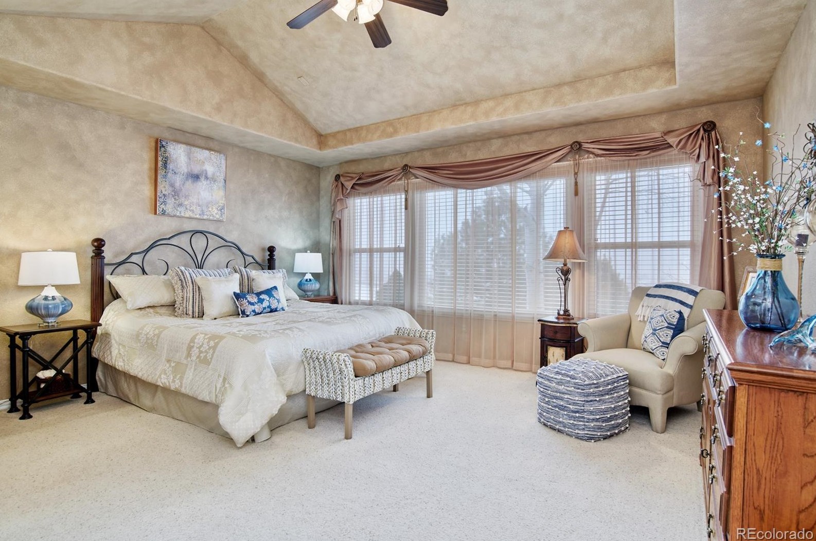 1365 Peninsula Cir, Castle Rock CO 80104-3710 exterior