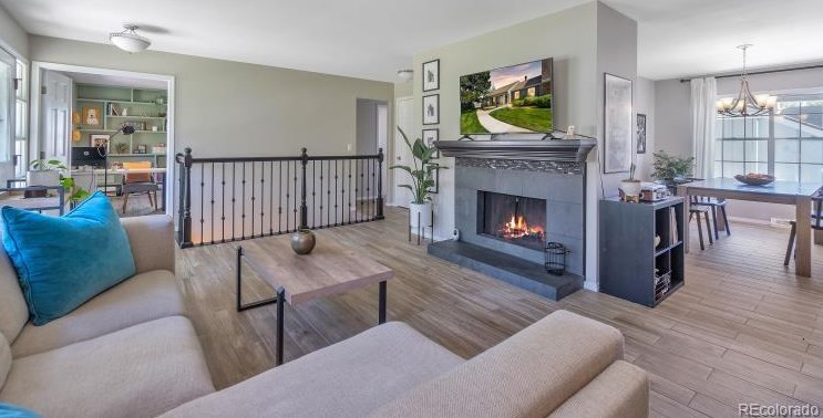 7313 Columbine Way, Littleton CO 80121-2805 exterior