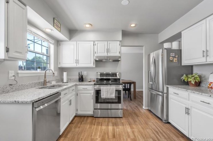 7313 Columbine Way, Littleton CO 80121-2805 exterior