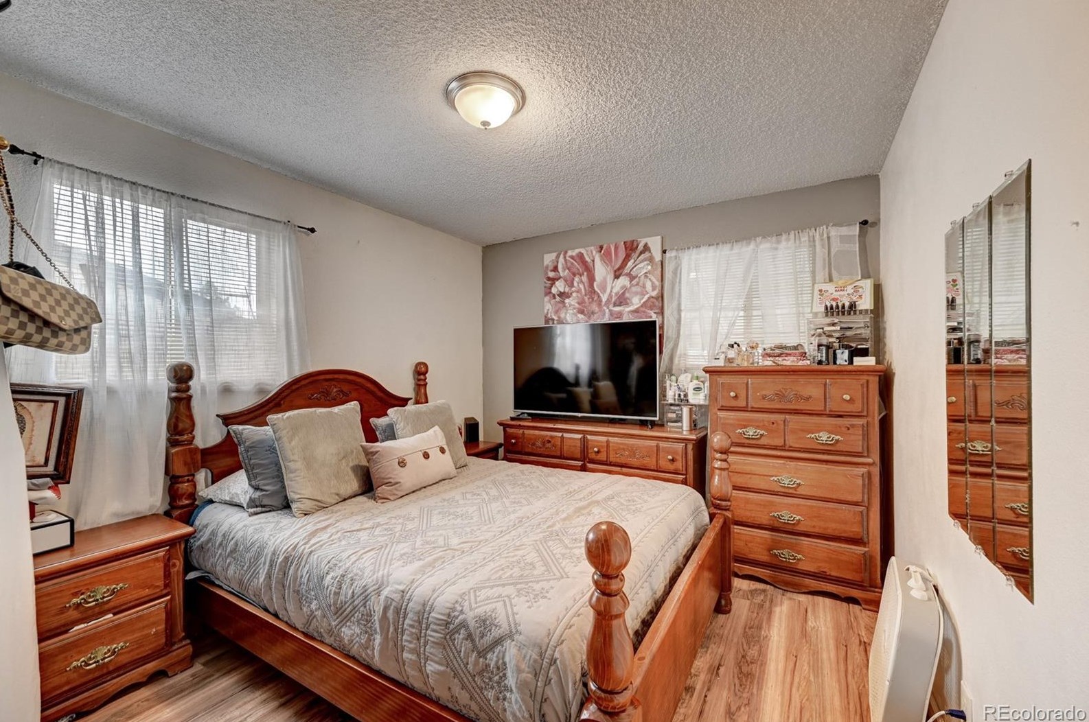 5452 Quari St, Denver CO 80011-1809 exterior