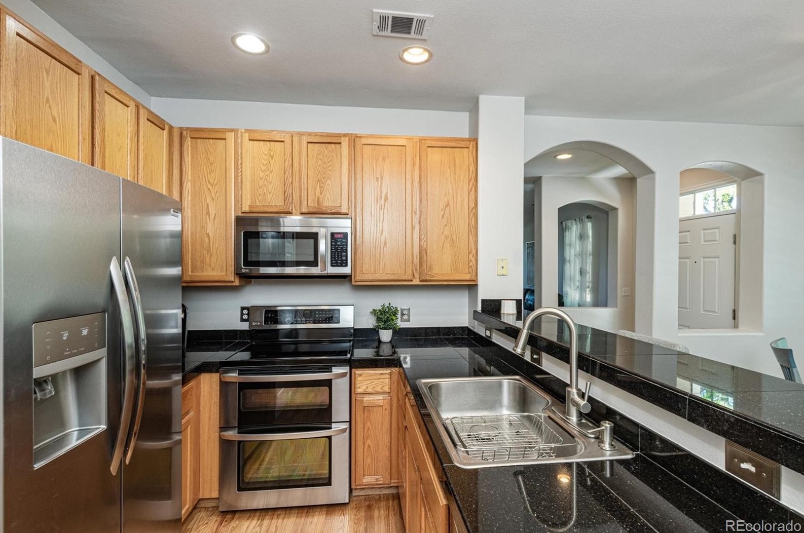 1421 Carlyle Park Cir, Littleton CO 80129-6973 exterior