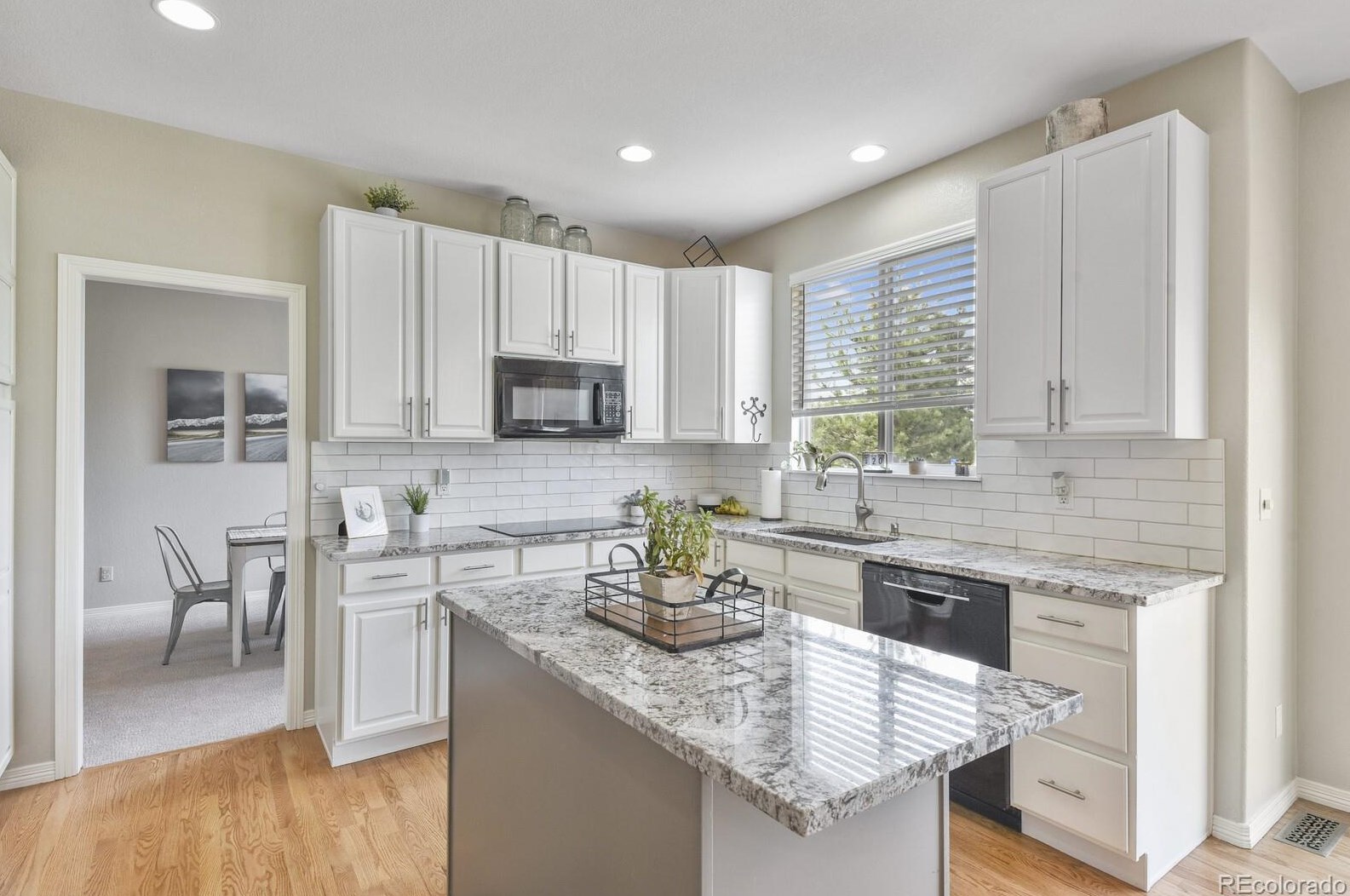 3416 Hawthorne Dr, Littleton CO  80126-7807 exterior