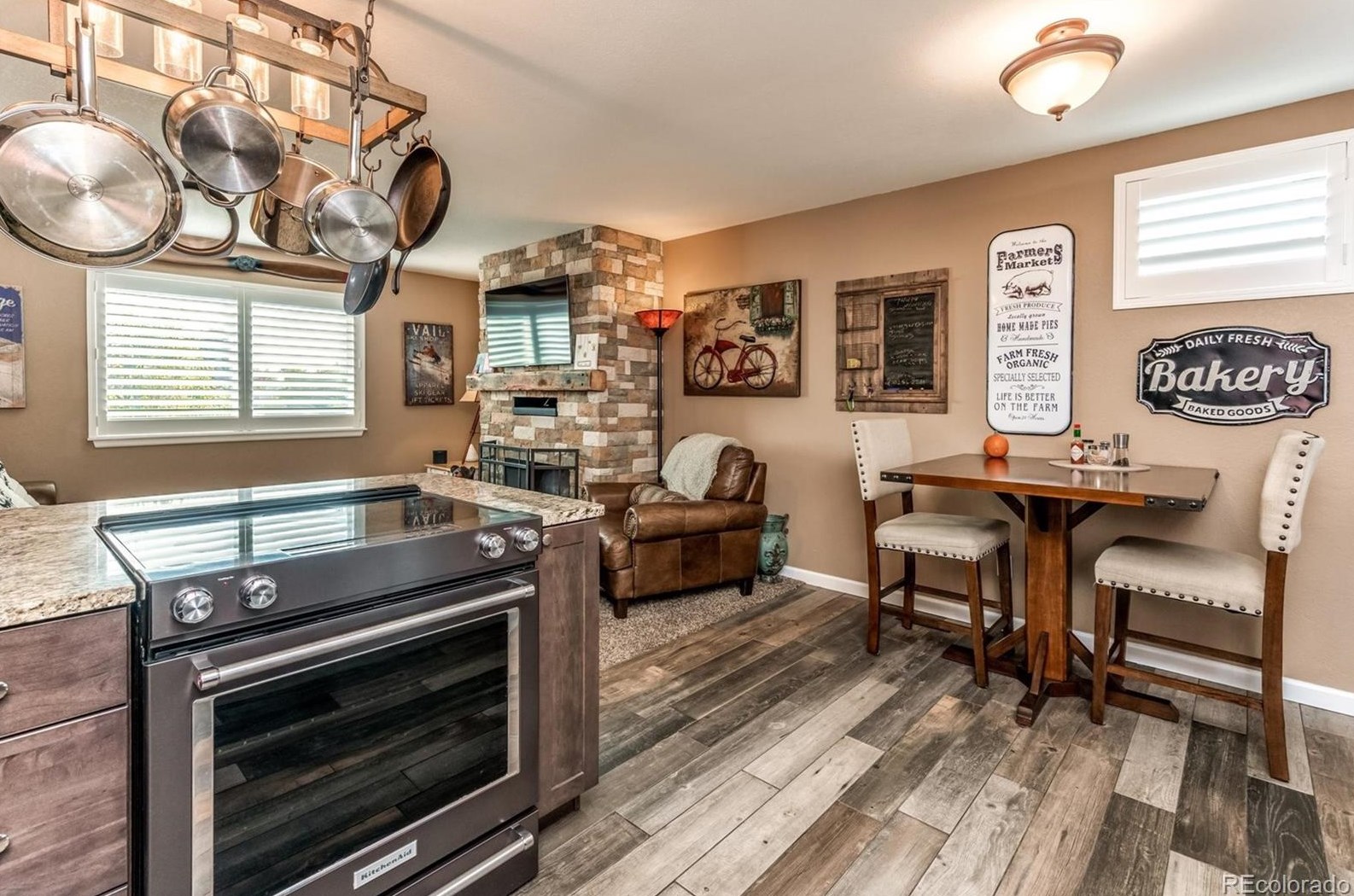 6453 Johnson St, Littleton CO 80127-8592 exterior