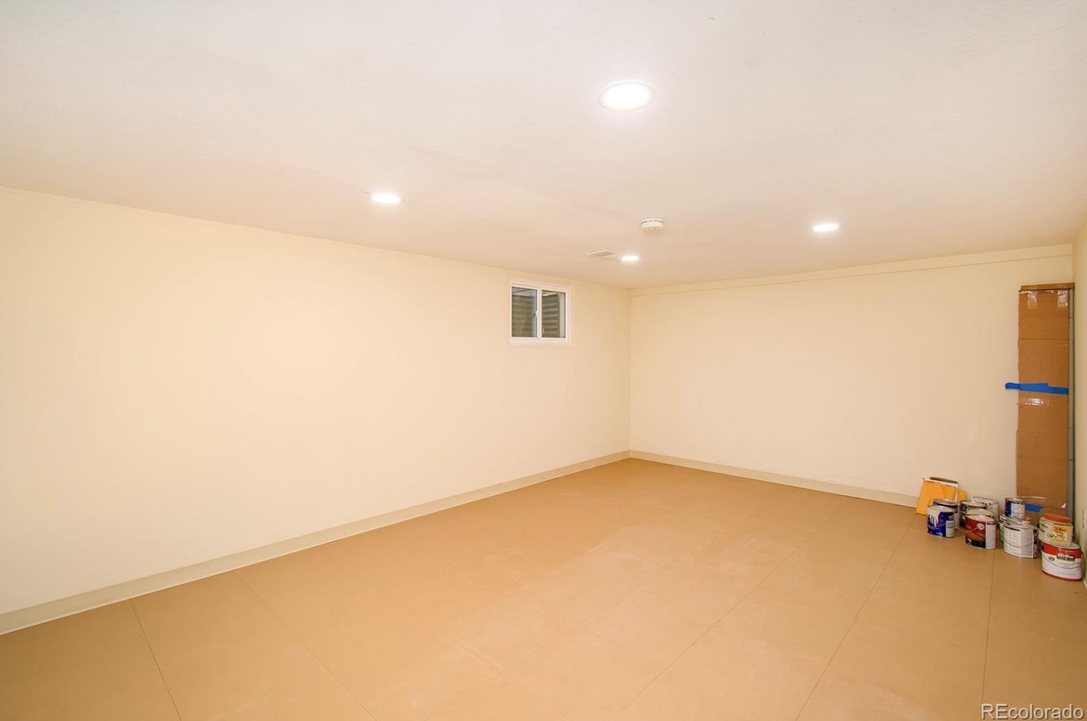 5945 Race St, Littleton CO  80121-2651 exterior