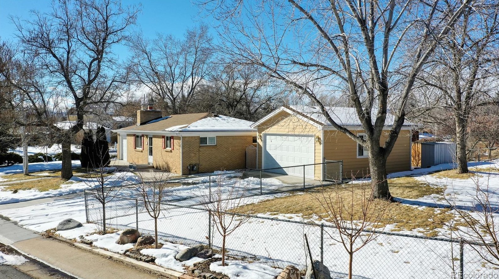 6055 Benton St, Arvada CO  80003-5241 exterior
