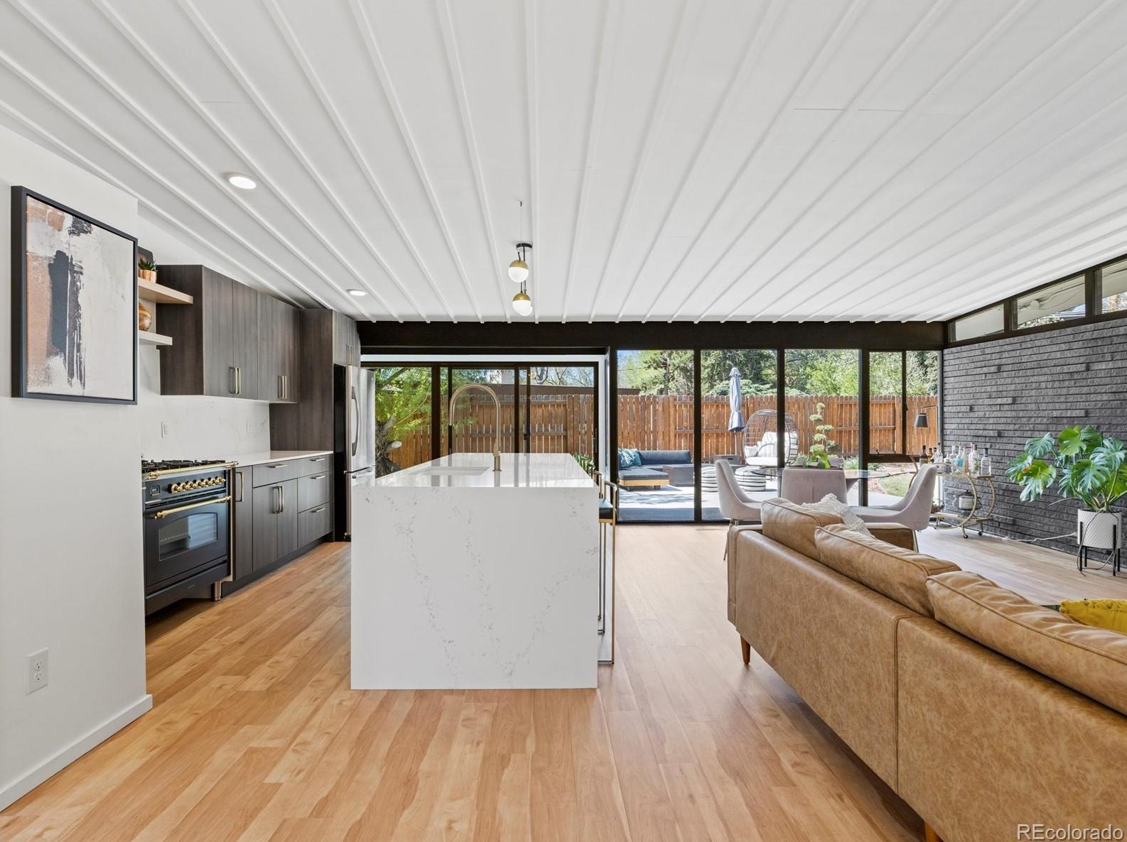 5425 Lowell Blvd, Littleton CO  80123-2933 exterior