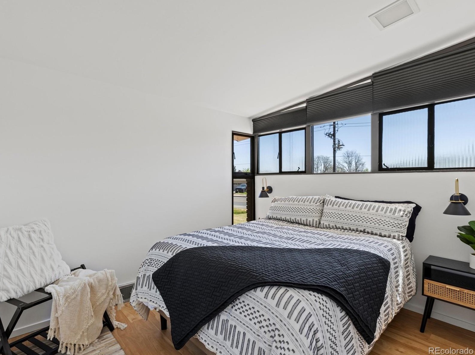 5425 Lowell Blvd, Littleton CO  80123-2933 exterior