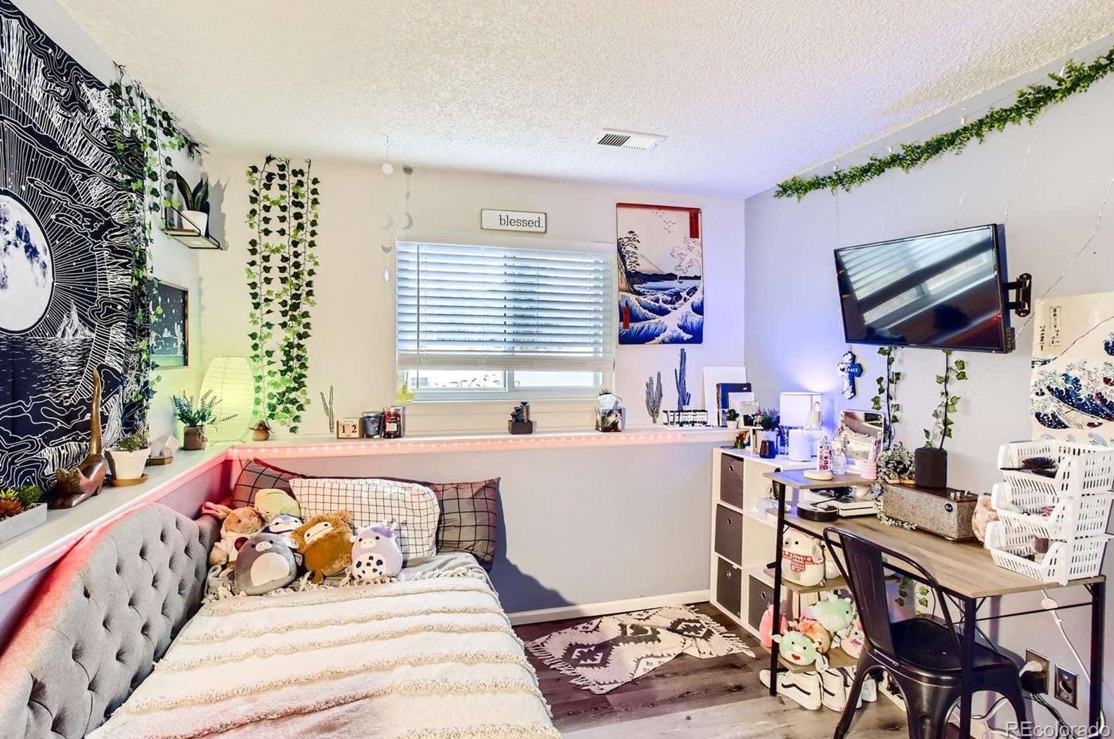 9856 Walker Pl, Littleton CO 80123-3136 exterior