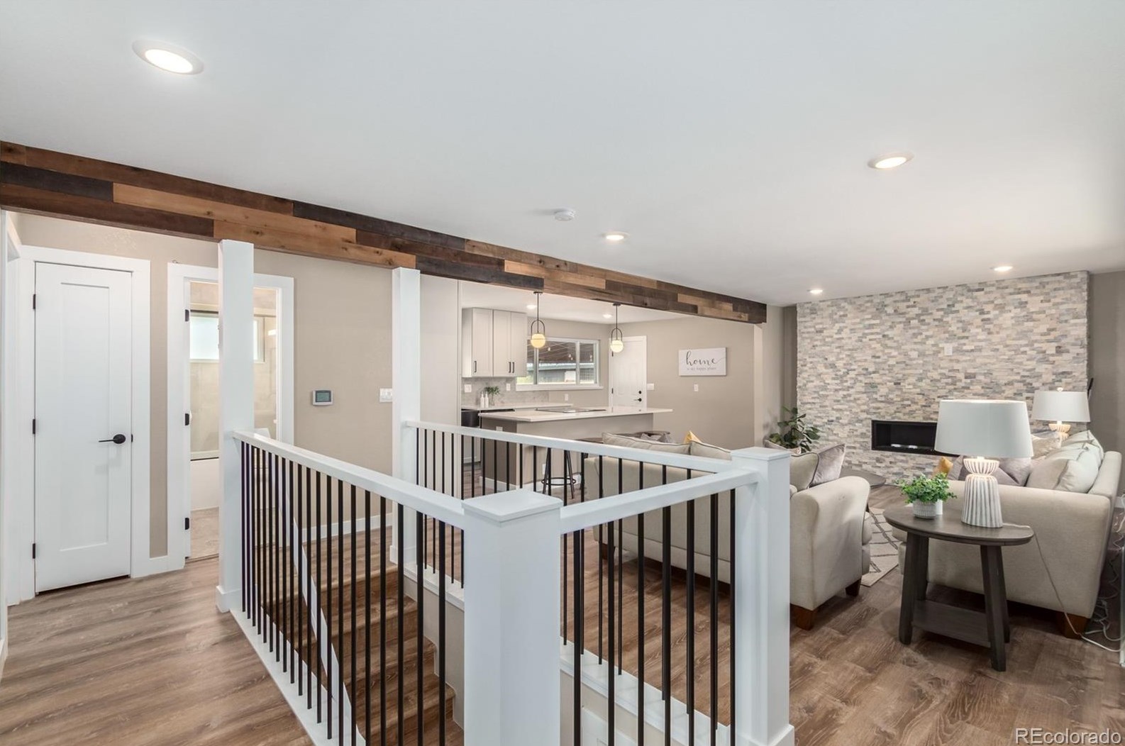 39 Fair Ave, Littleton CO  80120-2813 exterior