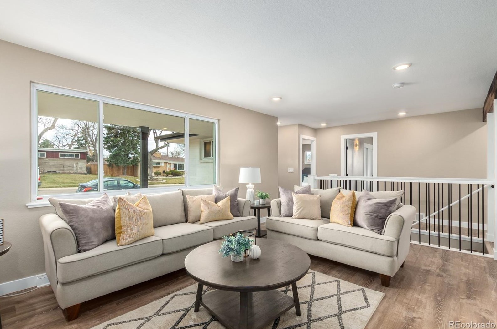 39 Fair Ave, Littleton CO  80120-2813 exterior