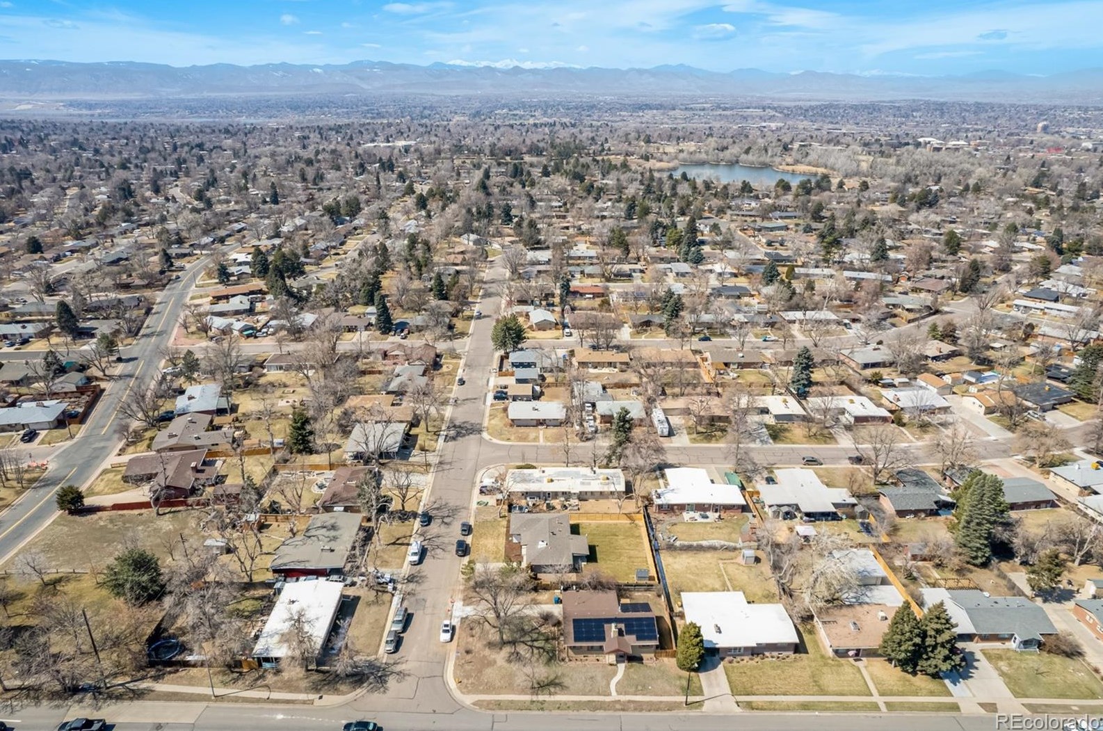 39 Fair Ave, Littleton CO  80120-2813 exterior