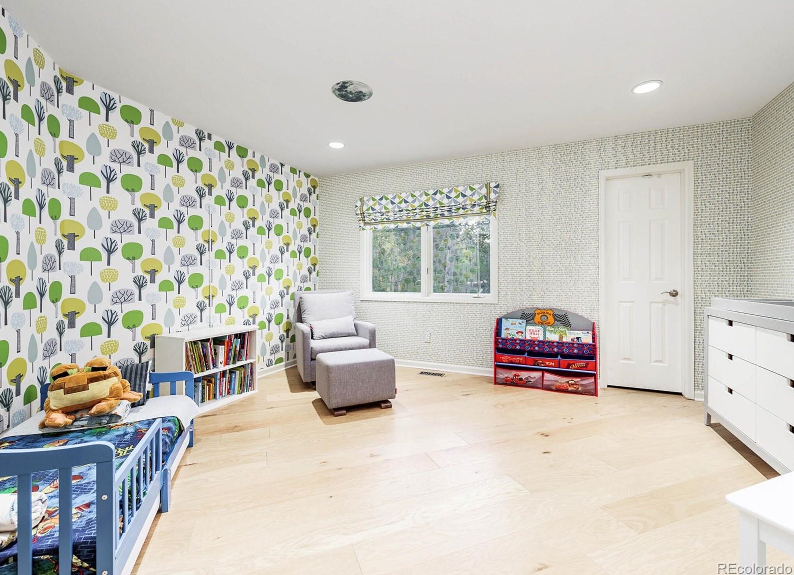 5780 Forest St, Littleton CO 80121-2138 exterior