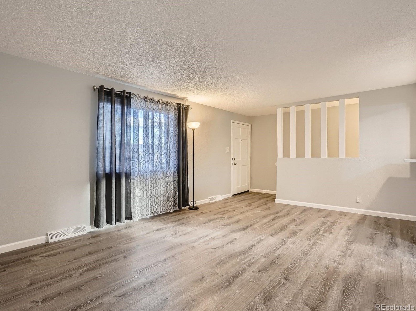 6743 Marshall St, Arvada CO  80003-4029 exterior
