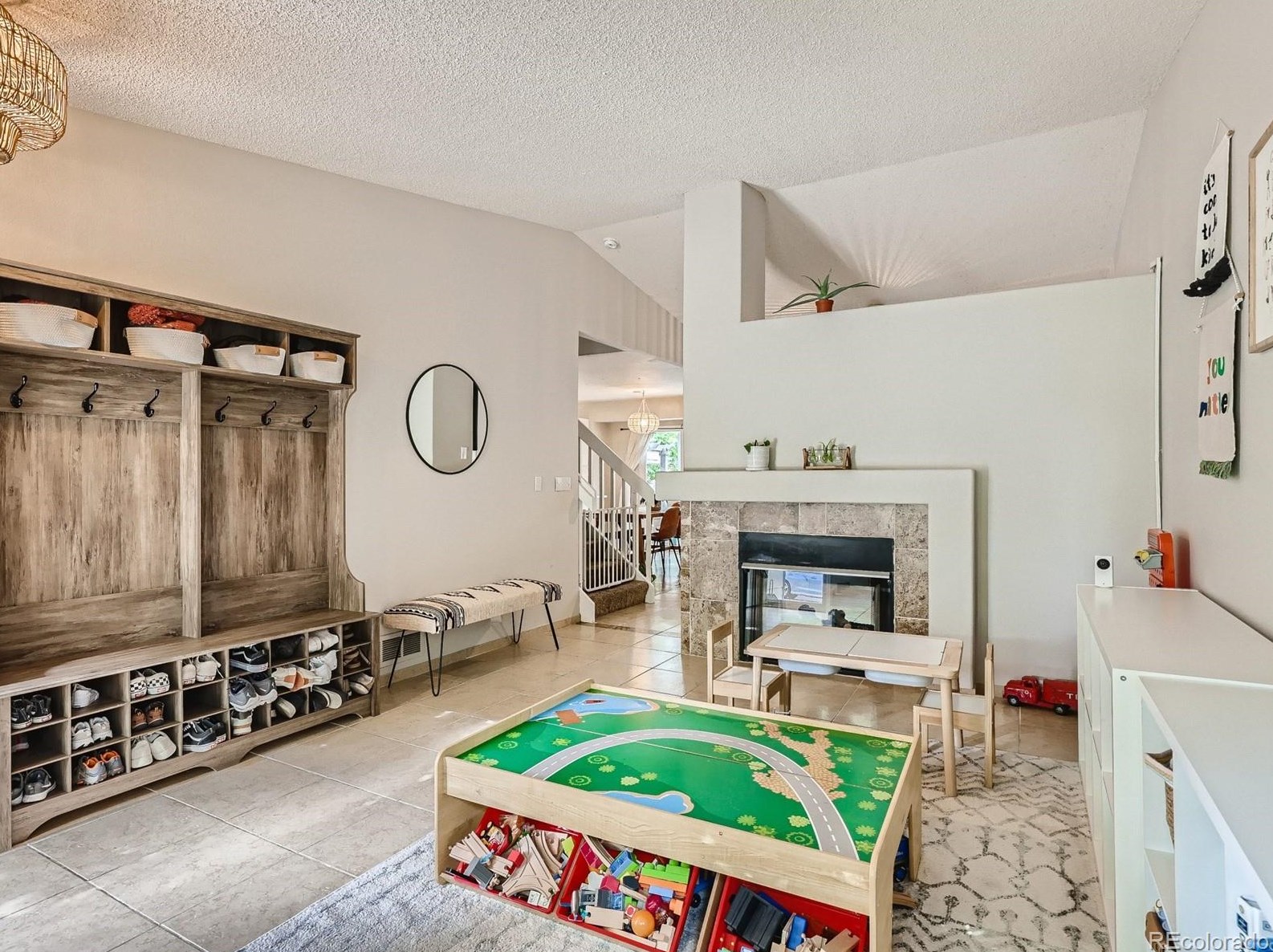 9665 Castle Ridge Cir, Littleton CO  80129-5706 exterior