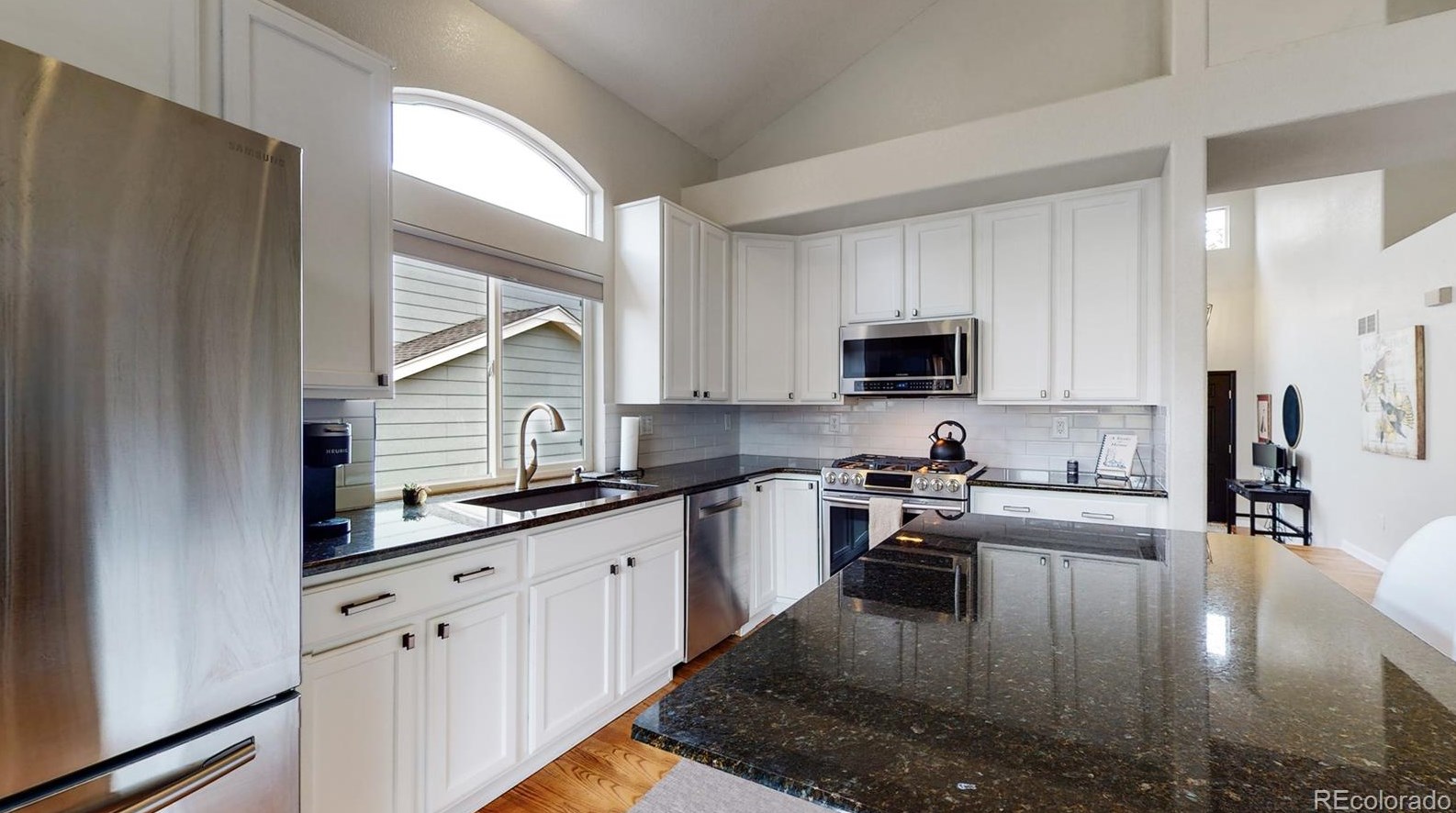 1250 Berganot Trl, Castle Rock CO 80108-3629 exterior