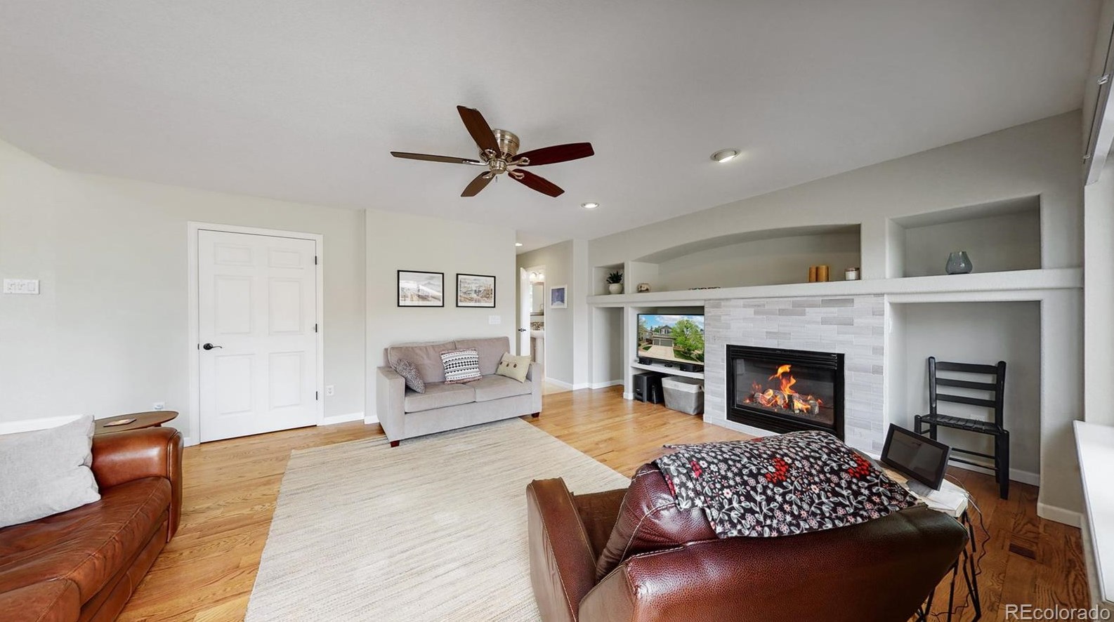 1250 Berganot Trl, Castle Rock CO 80108-3629 exterior